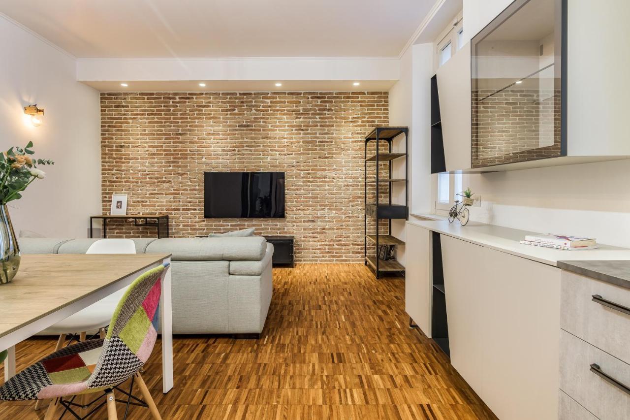 Beplace Apartments In Isola Μιλάνο Εξωτερικό φωτογραφία